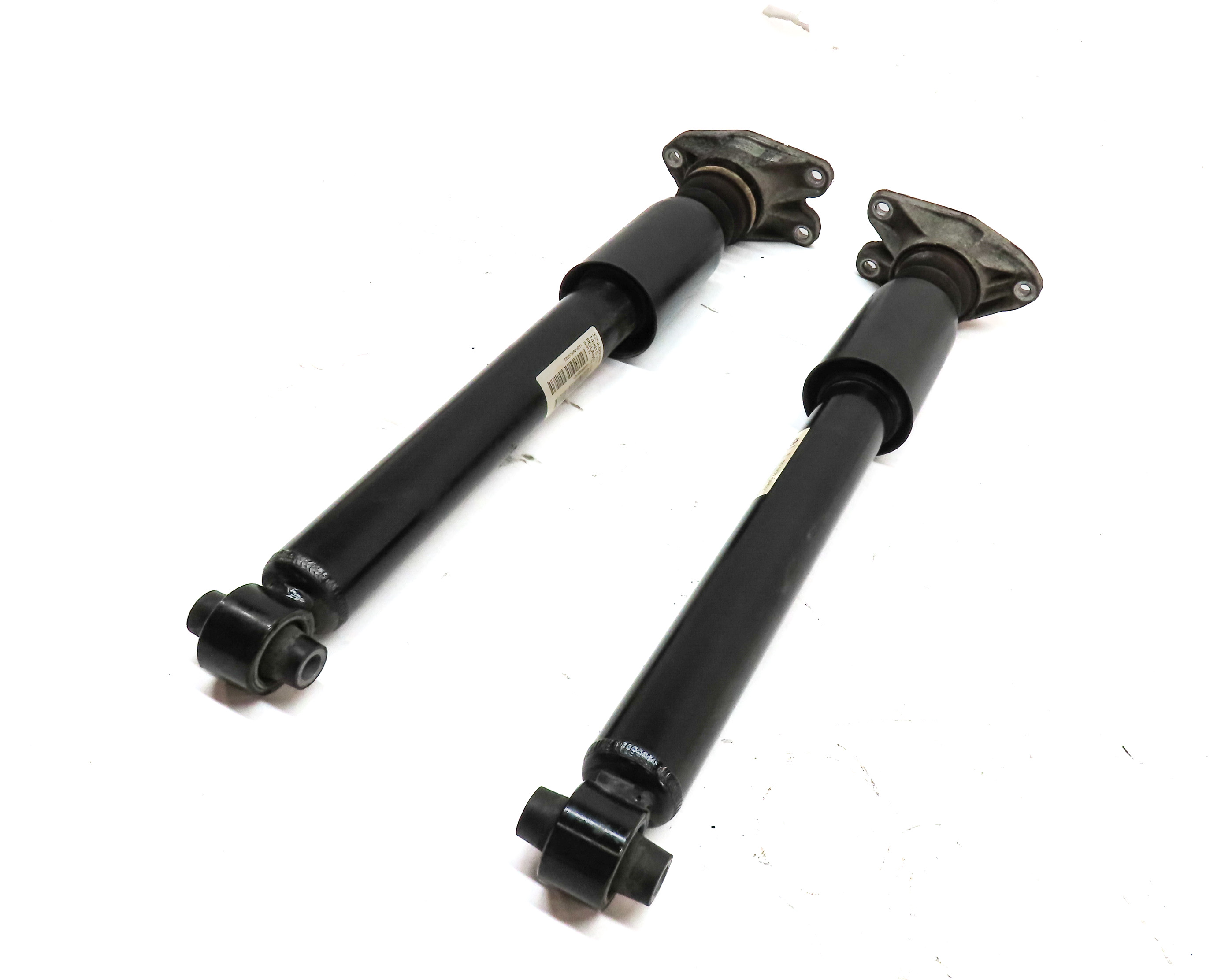 2014 BMW 320XI (F30) AWD REAR LEFT & RIGHT STANDARD SUSPENSION SHOCK STRUT SET/2 — exact item pictured
